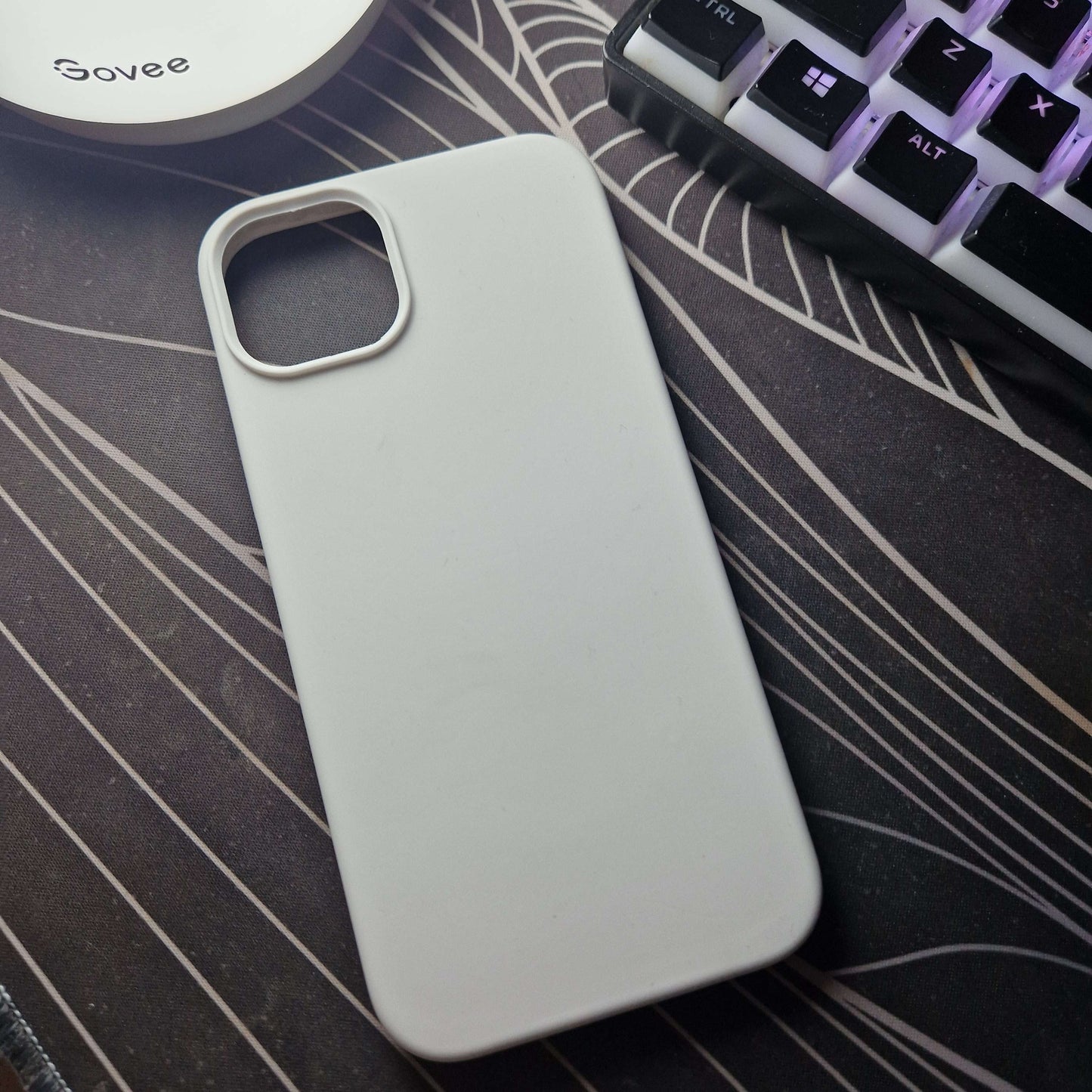 White Spark 💨┃iPhone 14 Pro Max & Plus Phone Case